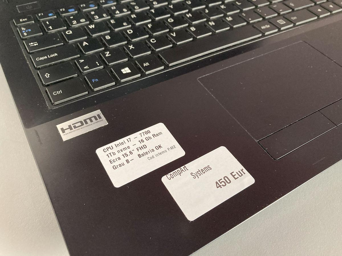 Clevo N650Du Workstation - foto 2