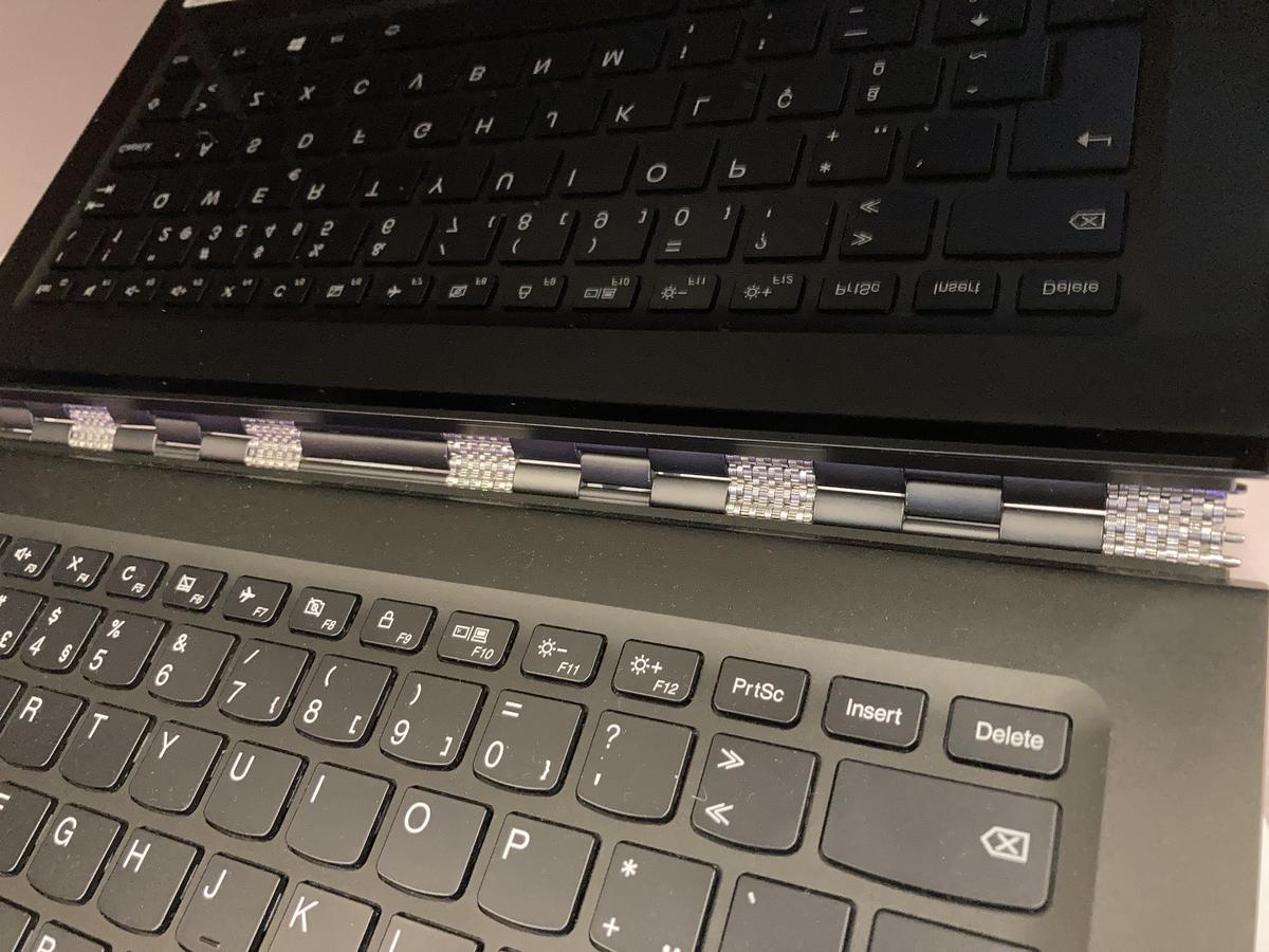 Lenovo Yoga 910 - foto 3