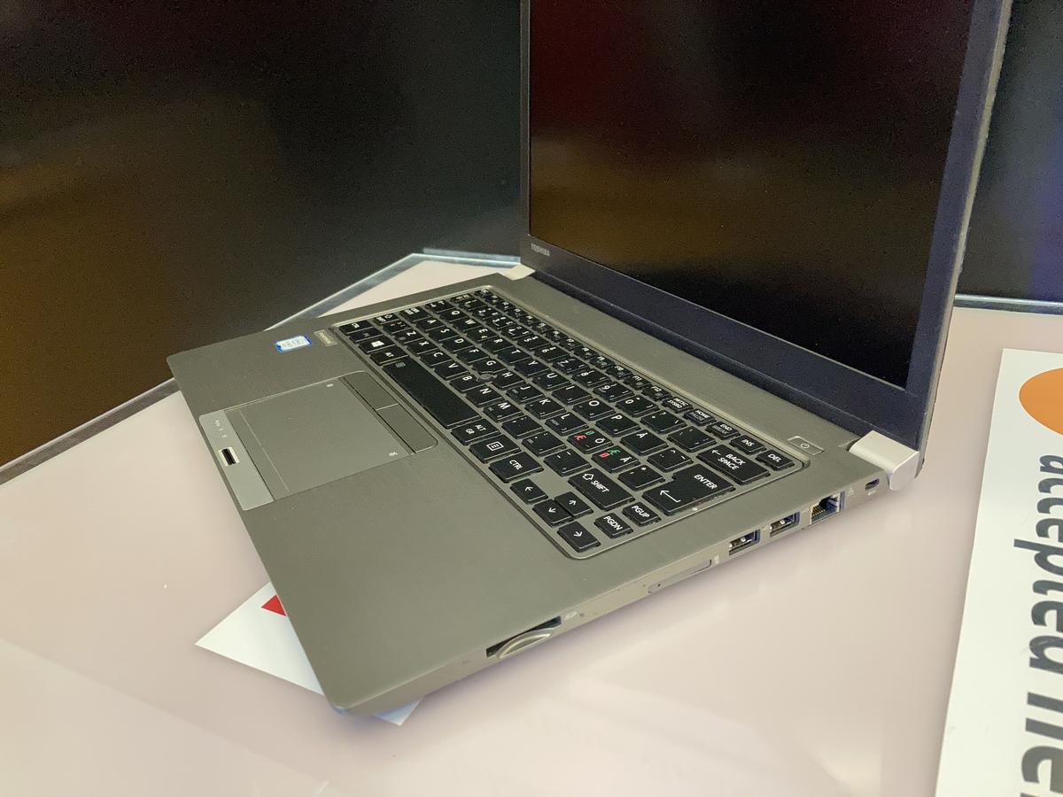 Toshiba Z30 - Grau B - foto 3