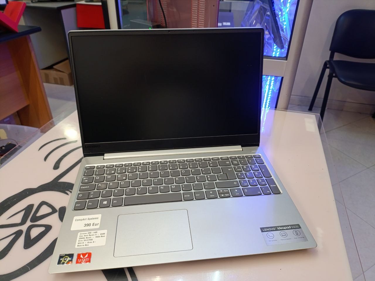 Lenovo IdeaPad 330S - foto 3